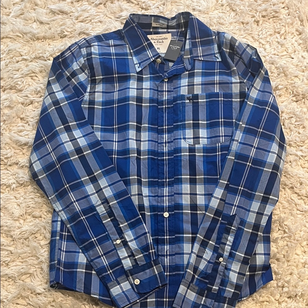 Abercrombie & Fitch Navy and White Checkered Shirt
